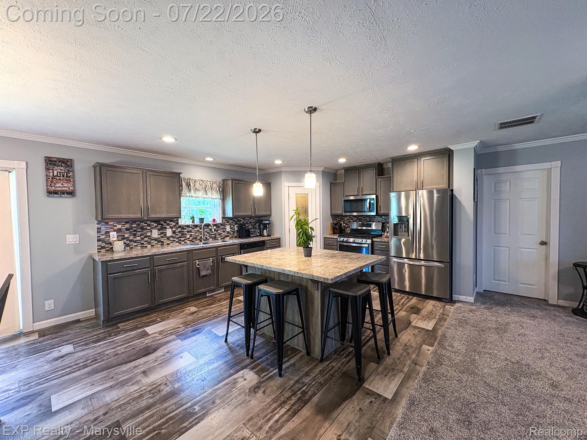 2601 Beach Road