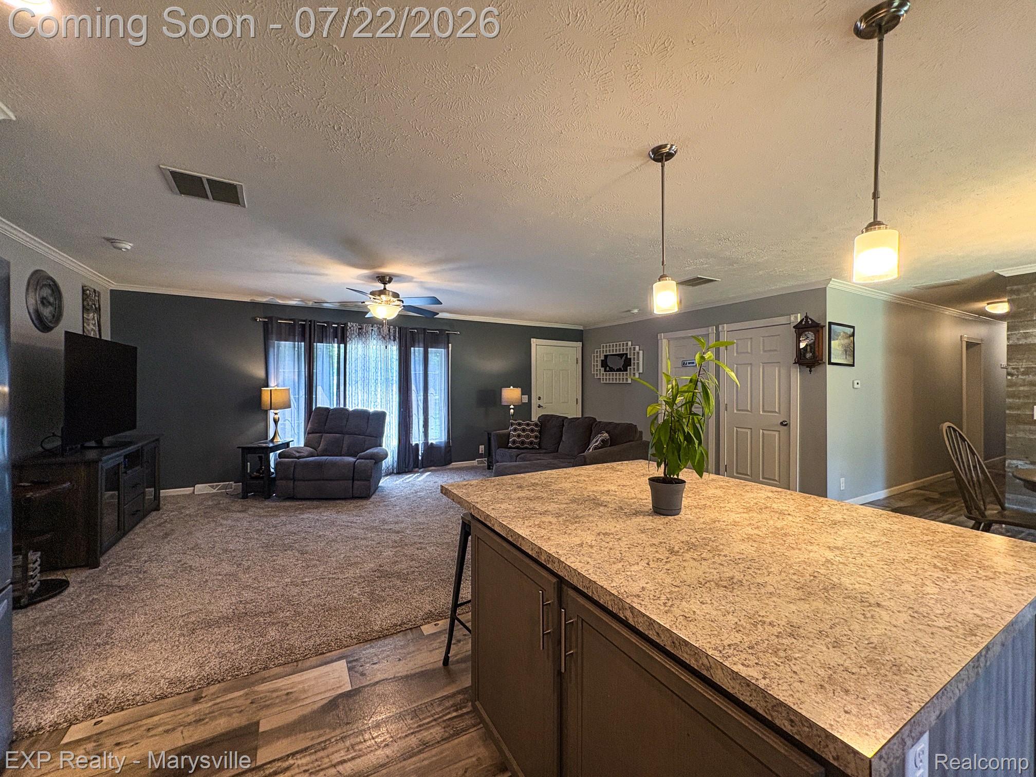 2601 Beach Road