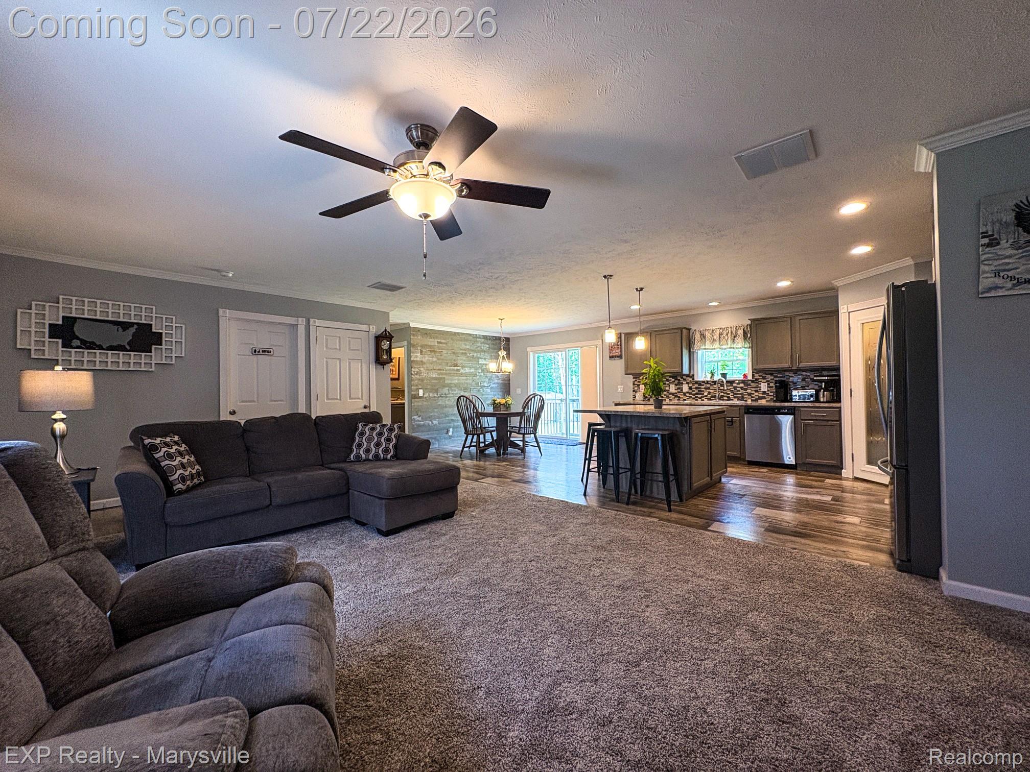 2601 Beach Road