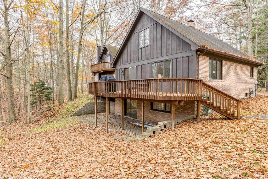 3220 Abbottsford
