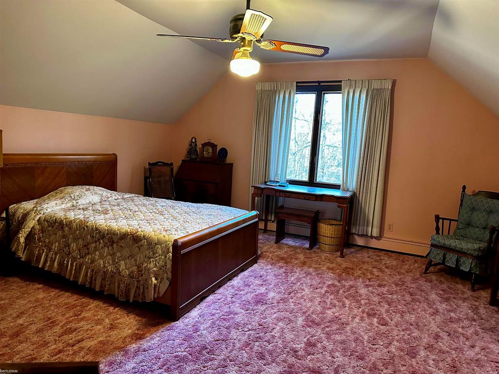 3220 Abbottsford