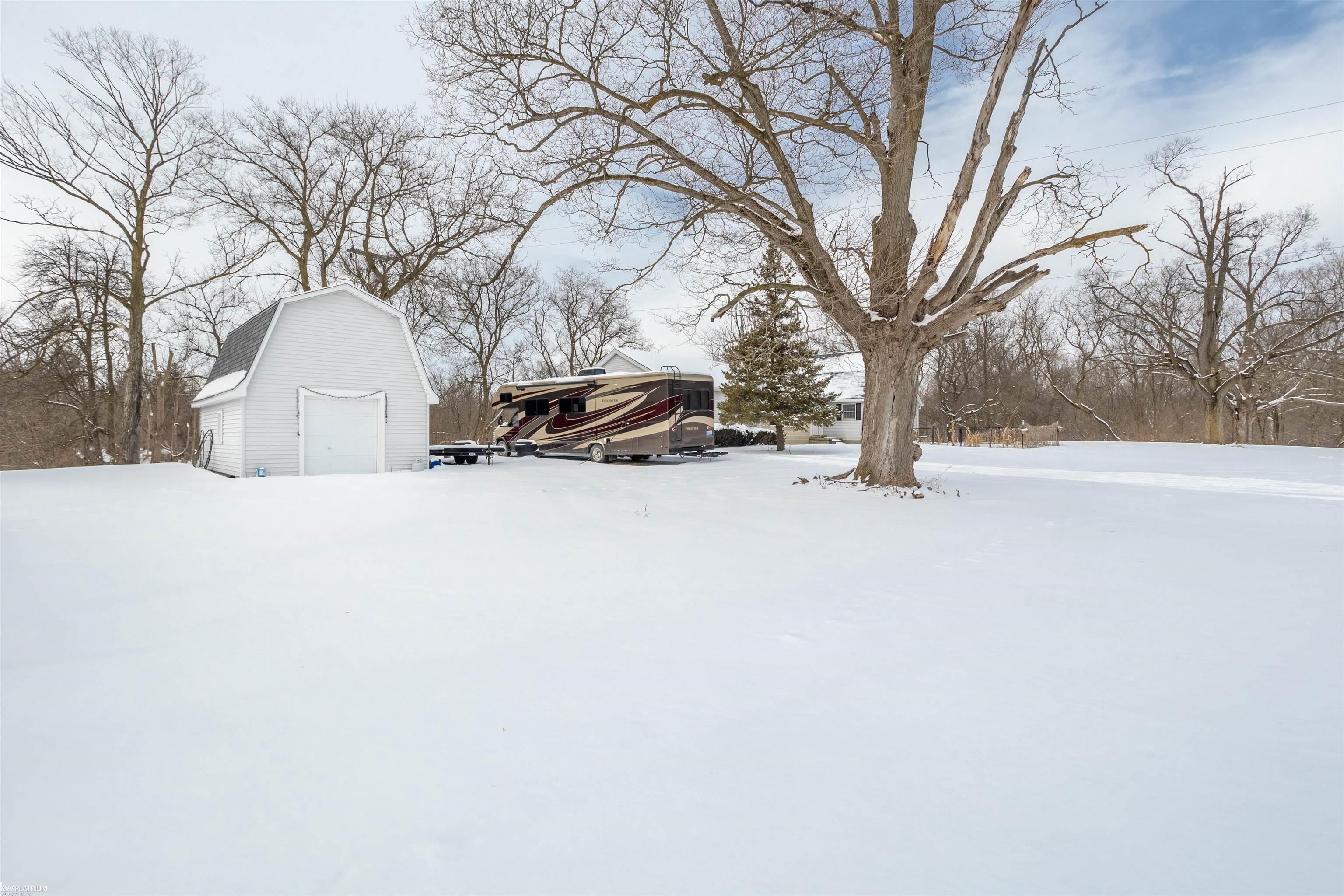 1526 S Bartlett Road