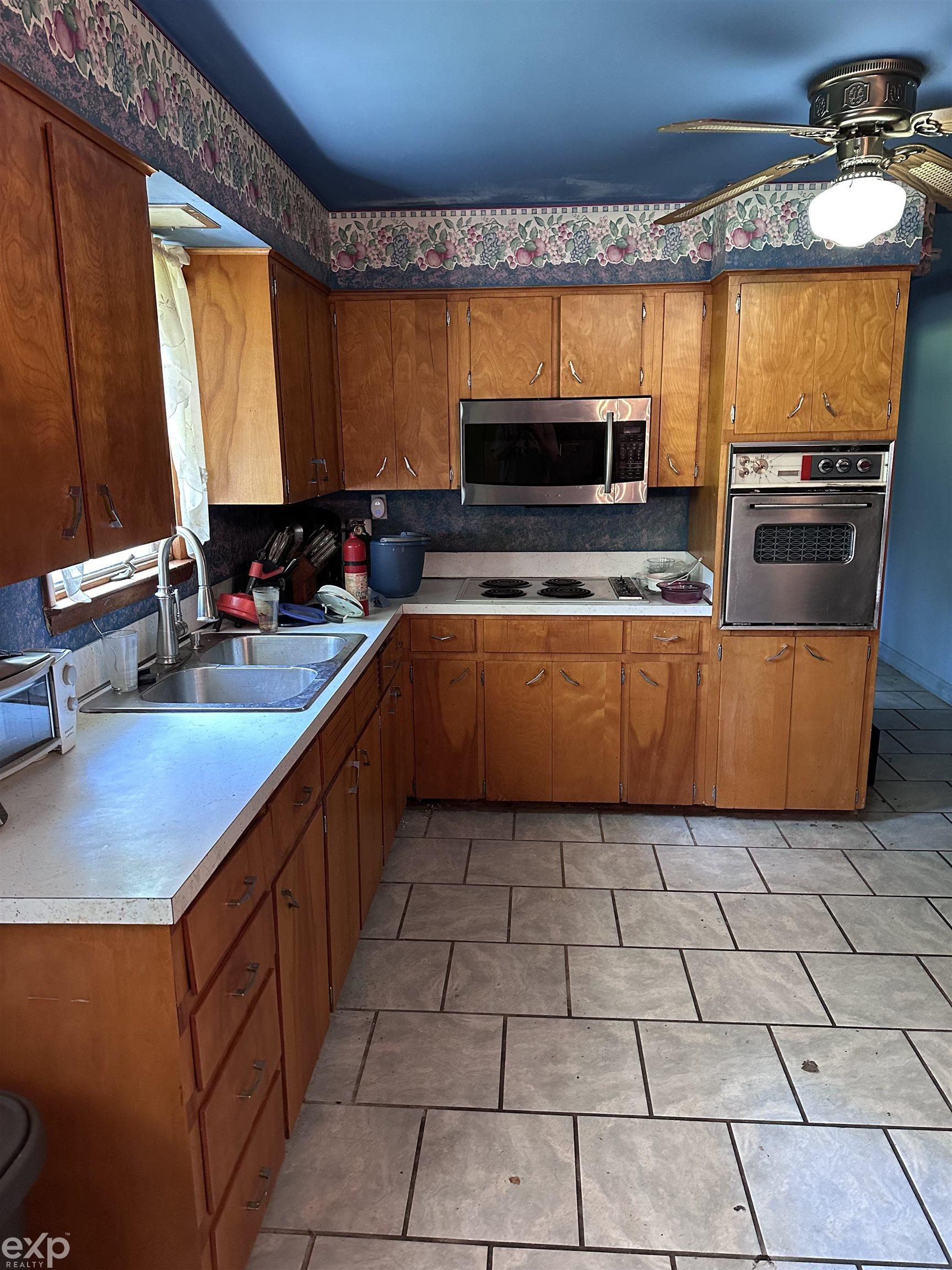 3114 Mcpherson Drive