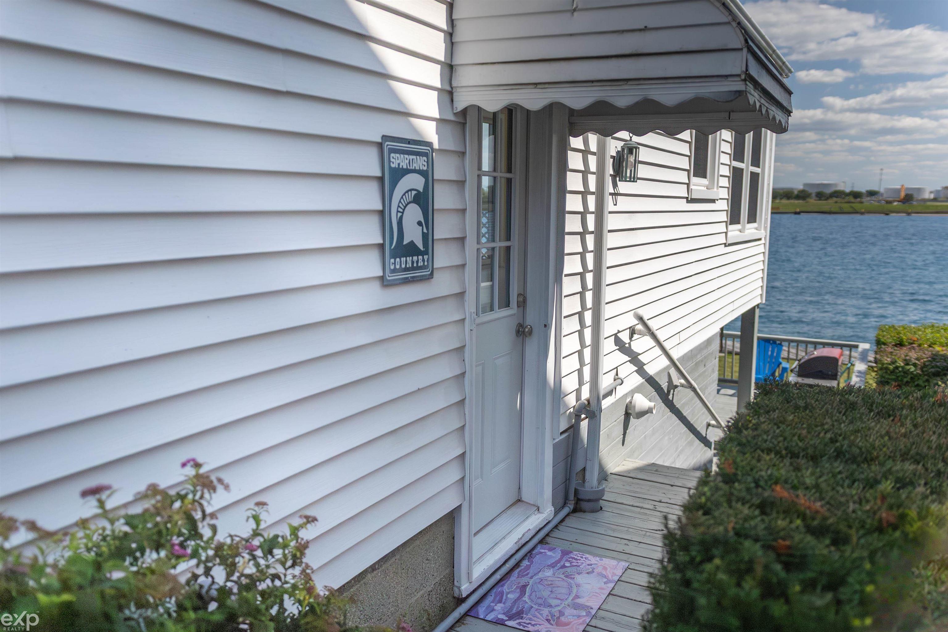 3830 Military Street