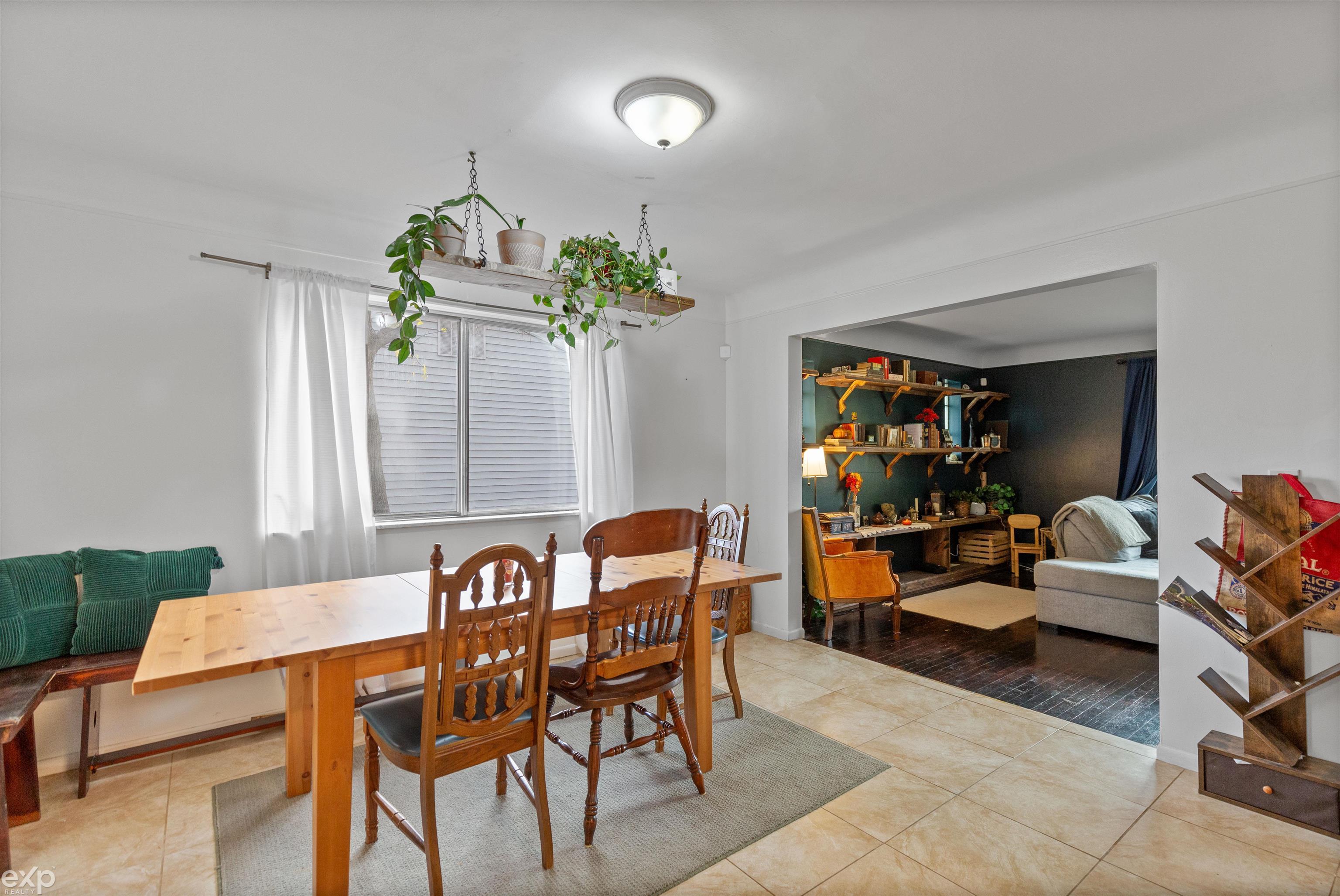 21746 Wellington Avenue