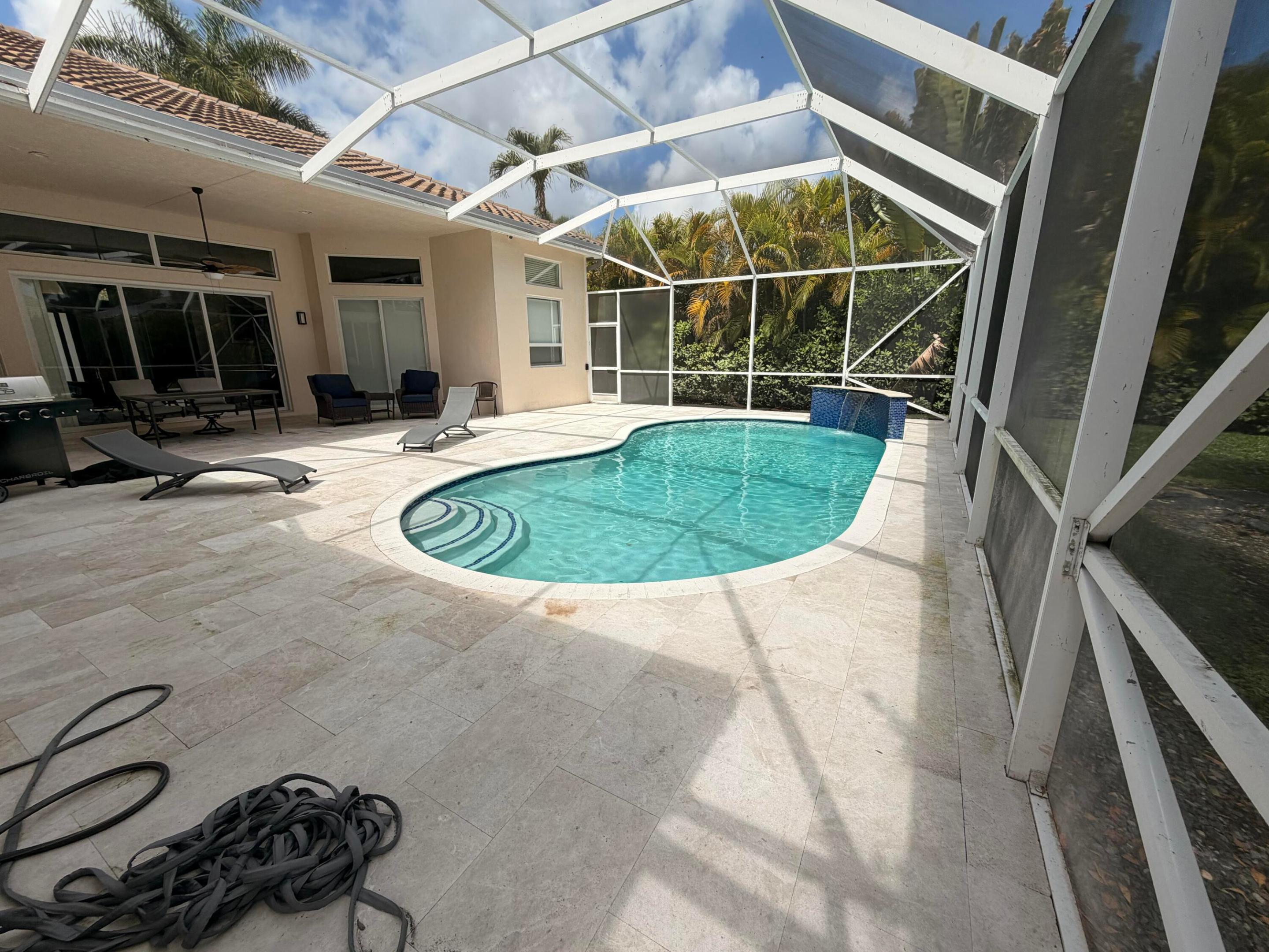 21836 Cypress Palm Ct