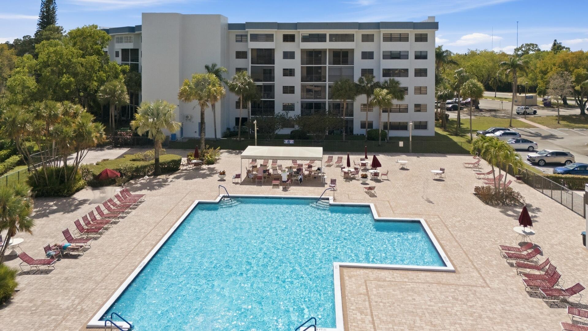 4725 E Lucerne Lakes Blvd Boulevard 110