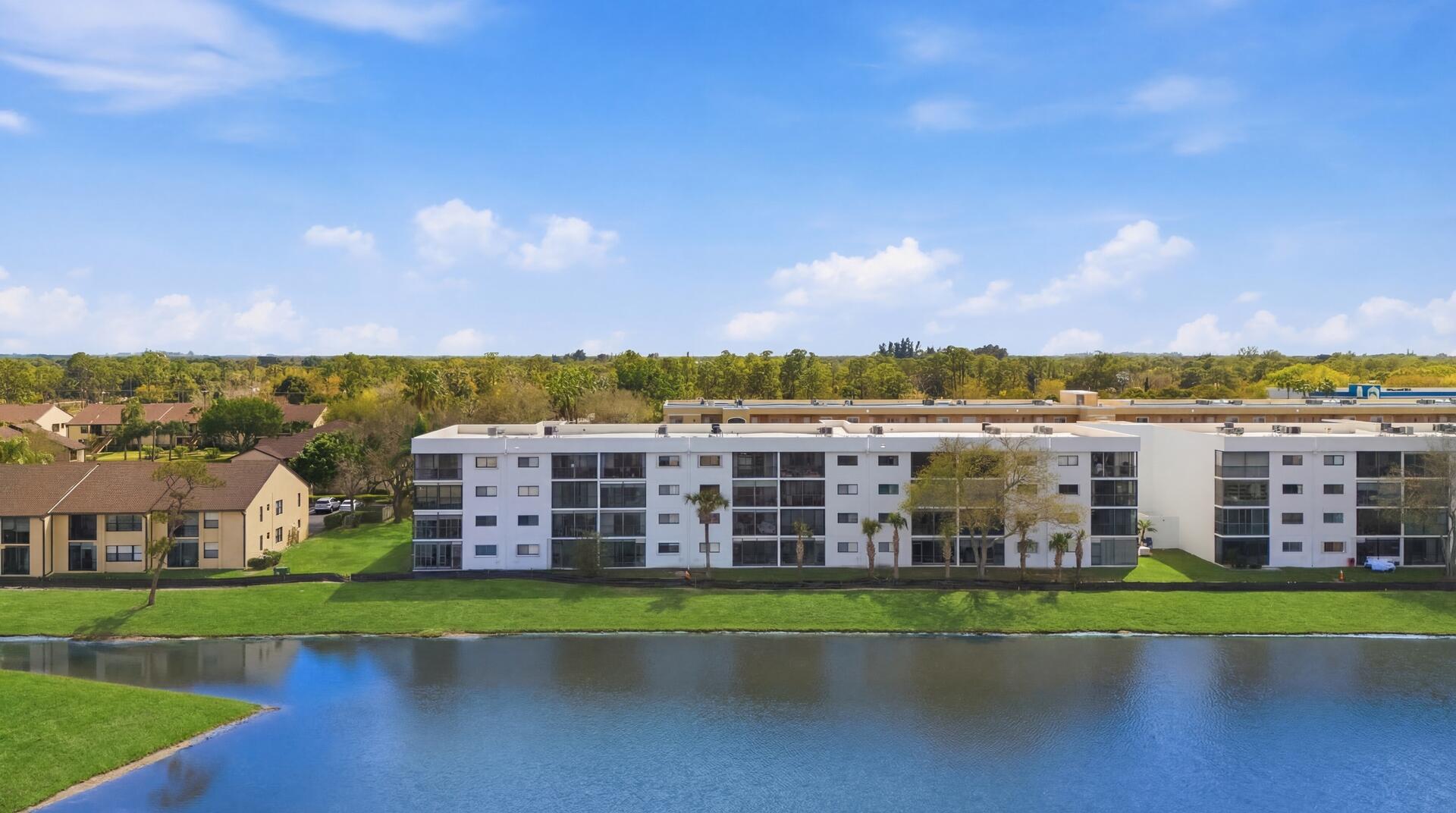 4725 E Lucerne Lakes Blvd Boulevard 110