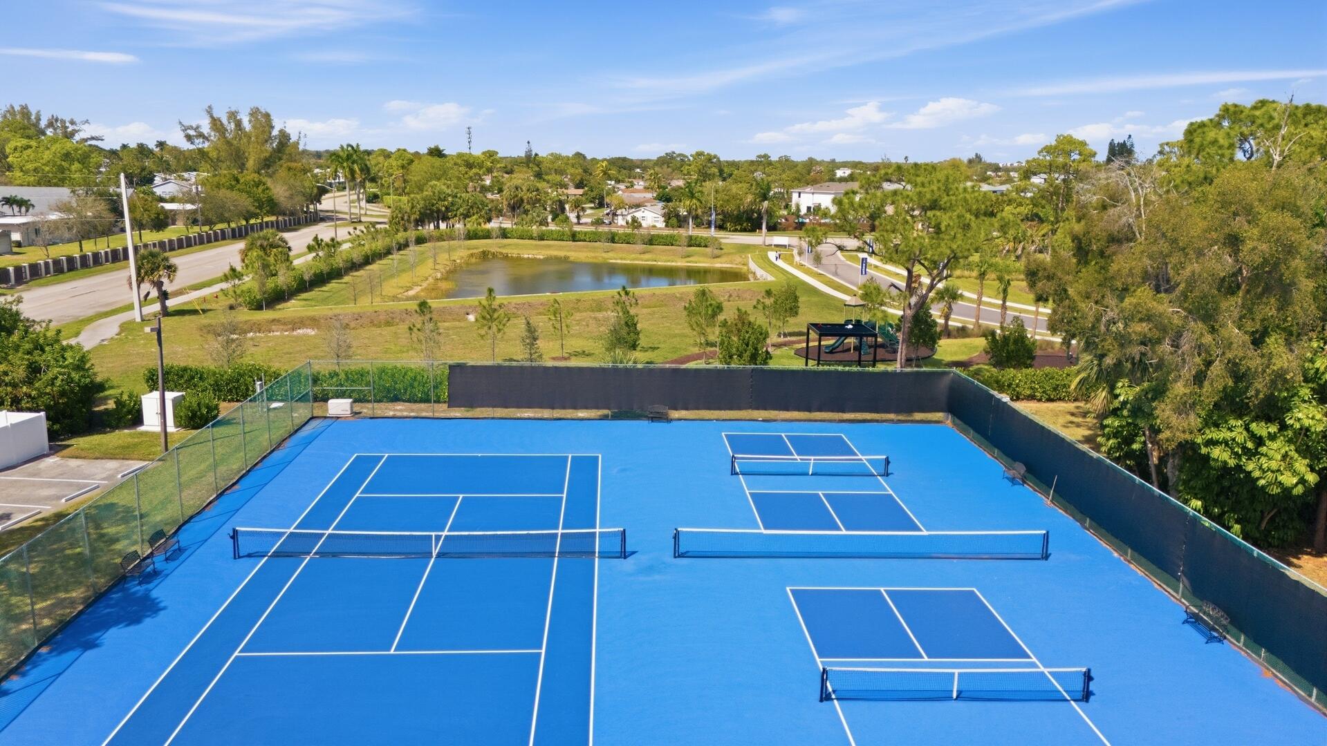 4725 E Lucerne Lakes Blvd Boulevard 110