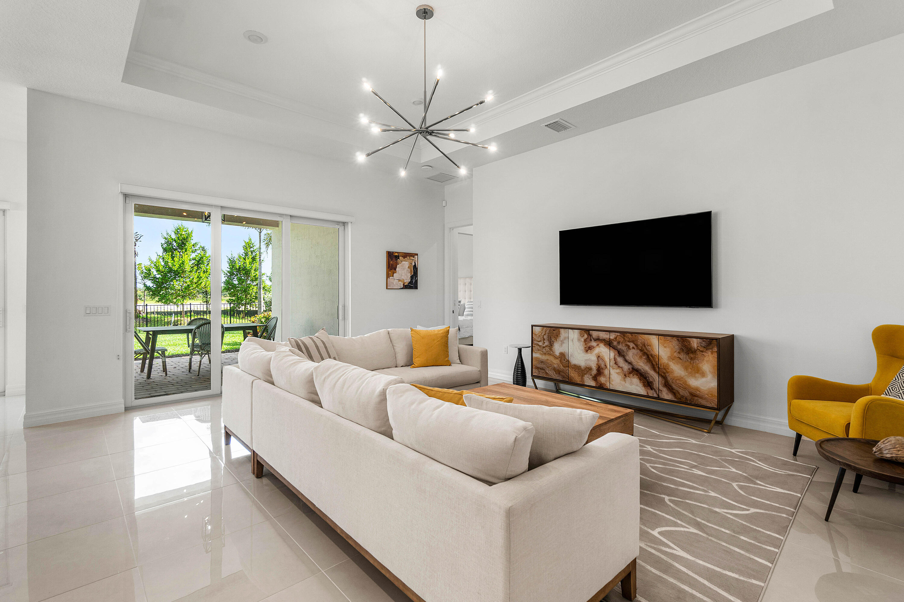 12505 Triumph Lane