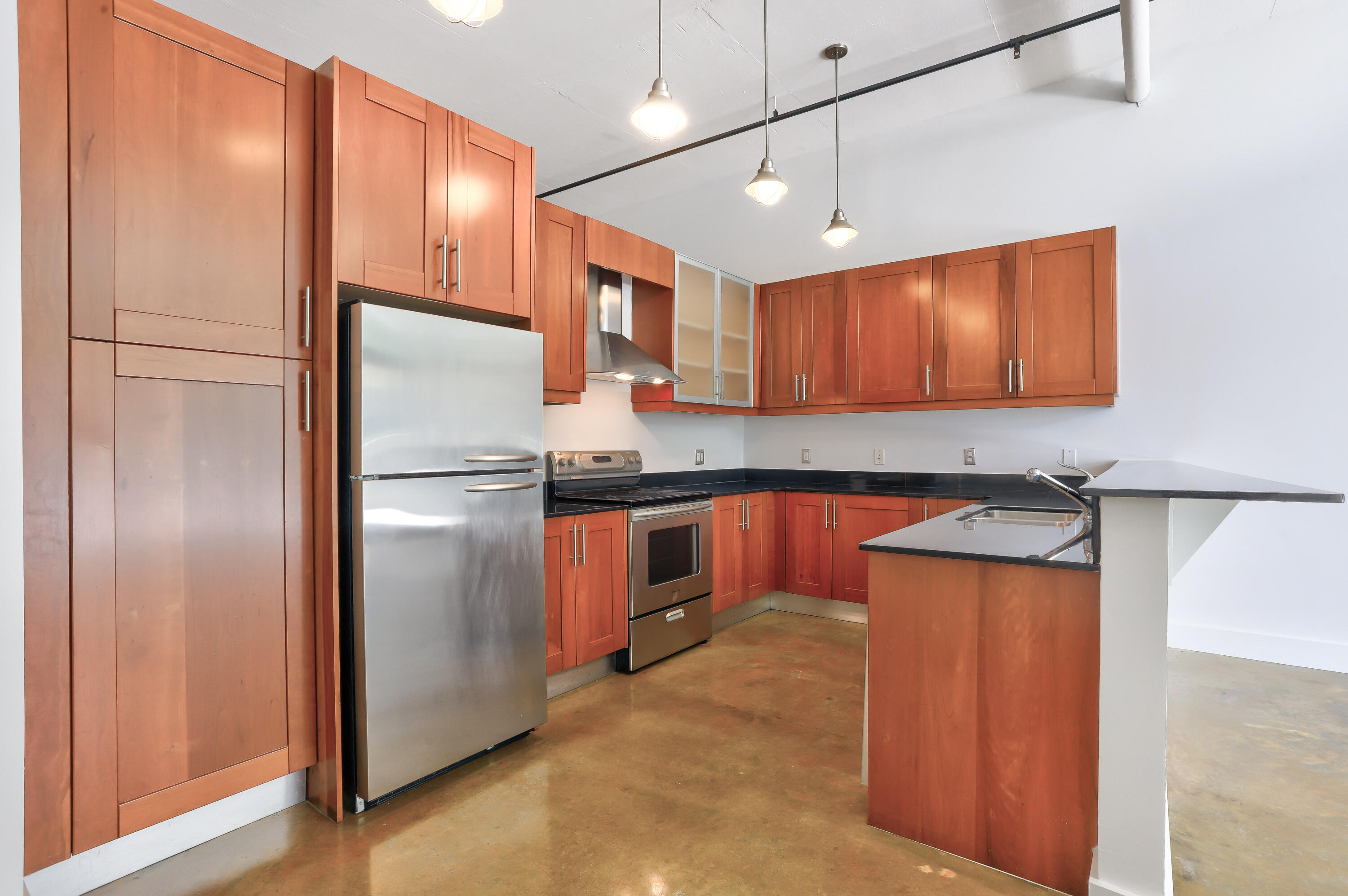 180 NE 4th Avenue 204