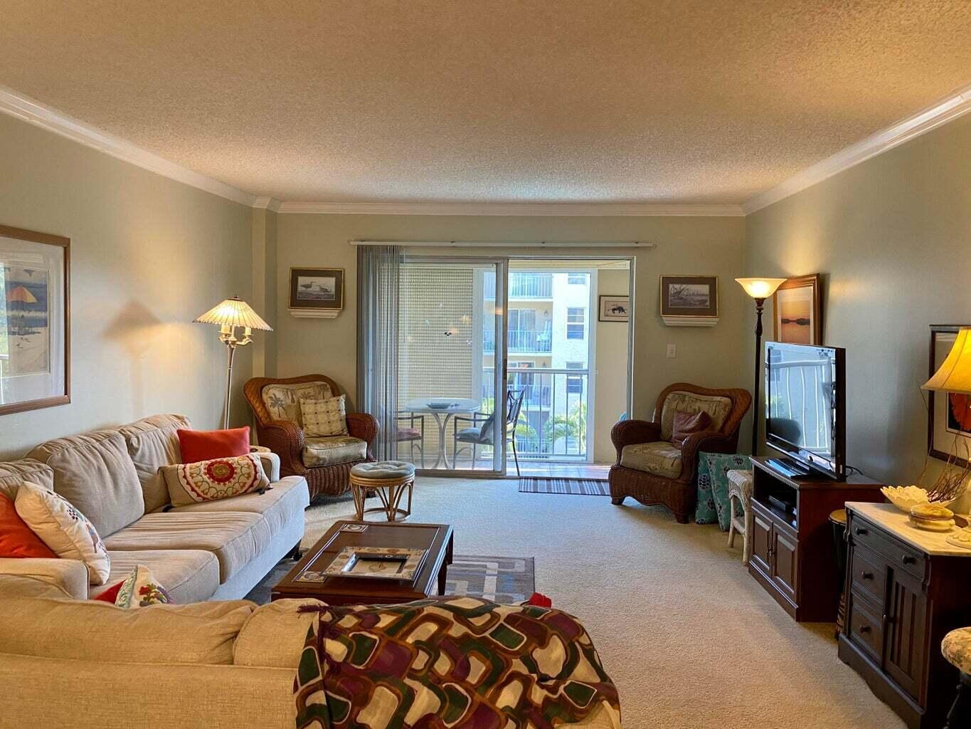 950 Ponce De Leon Road 309