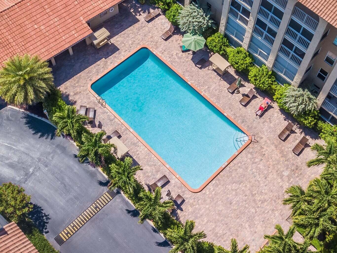 950 Ponce De Leon Road 309