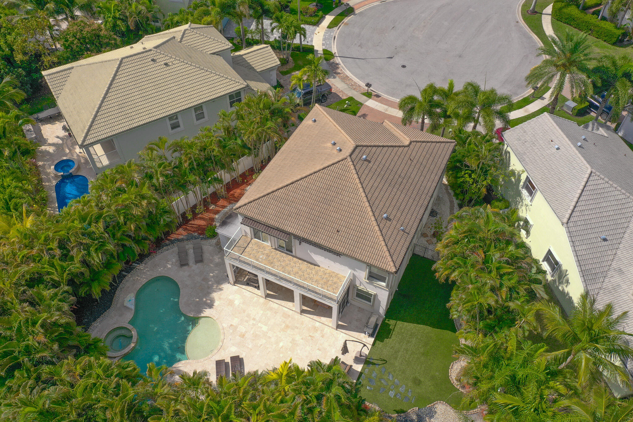 9732 Phipps Lane