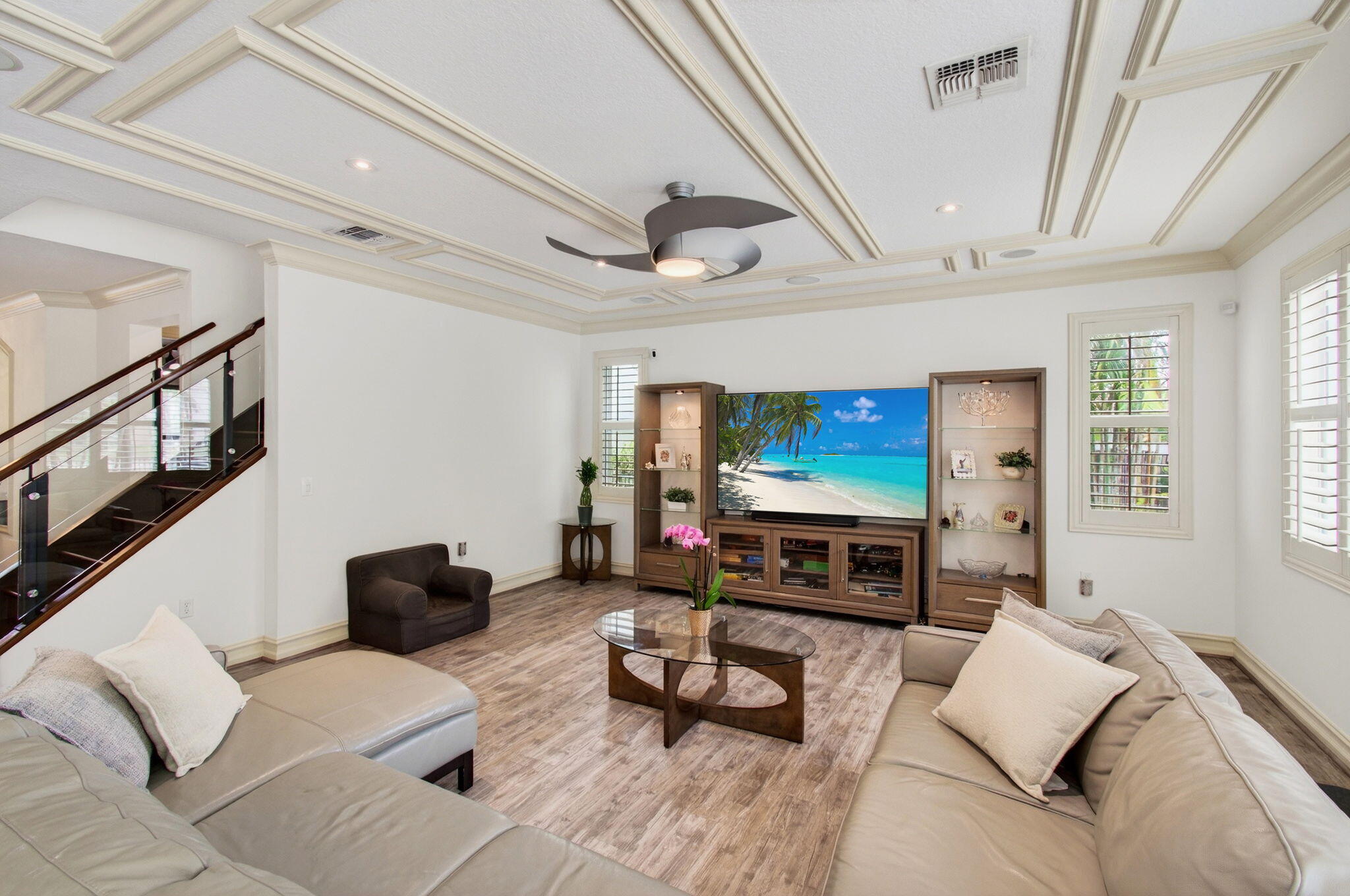 9732 Phipps Lane