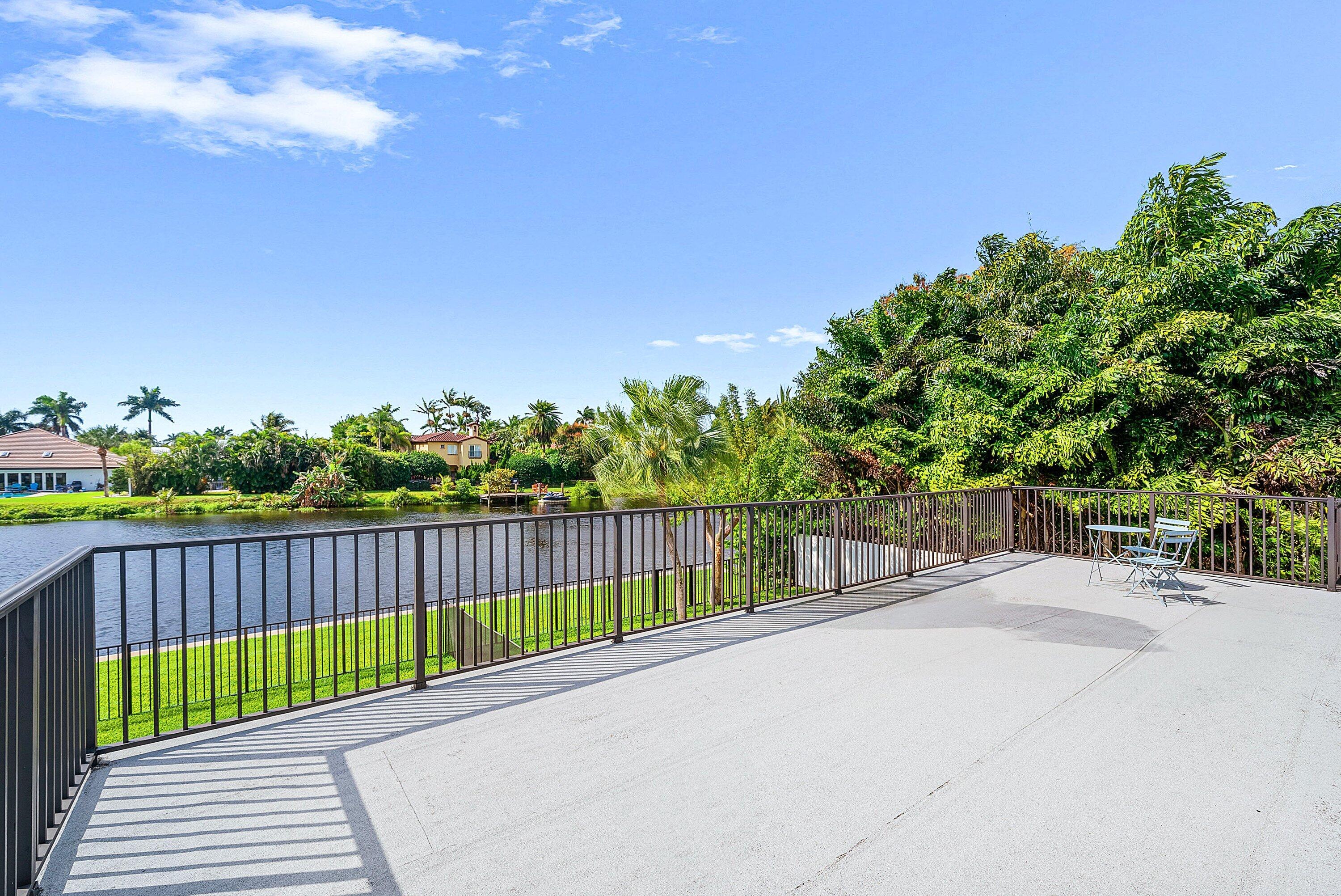 1508 Cormorant Road