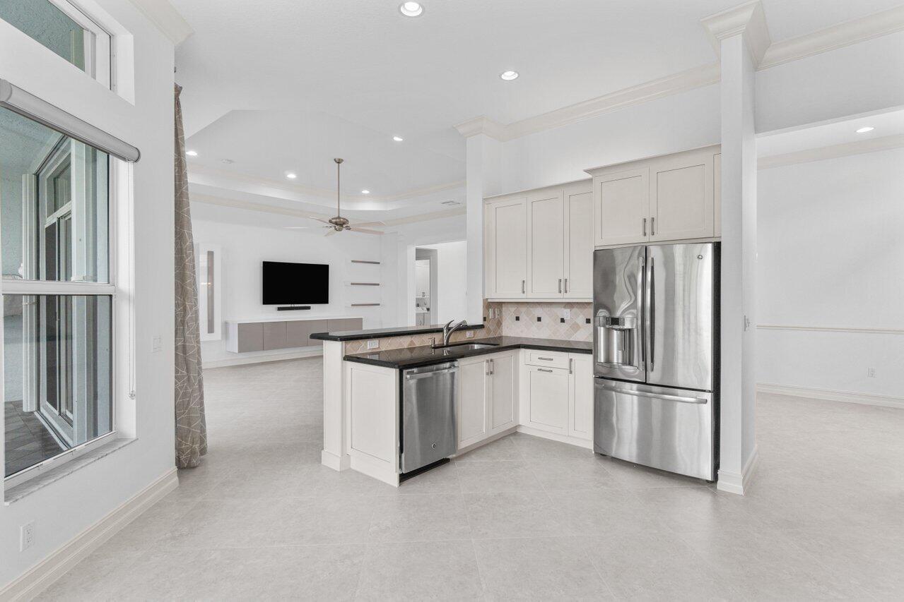 9039 Ribbons Ridge Point
