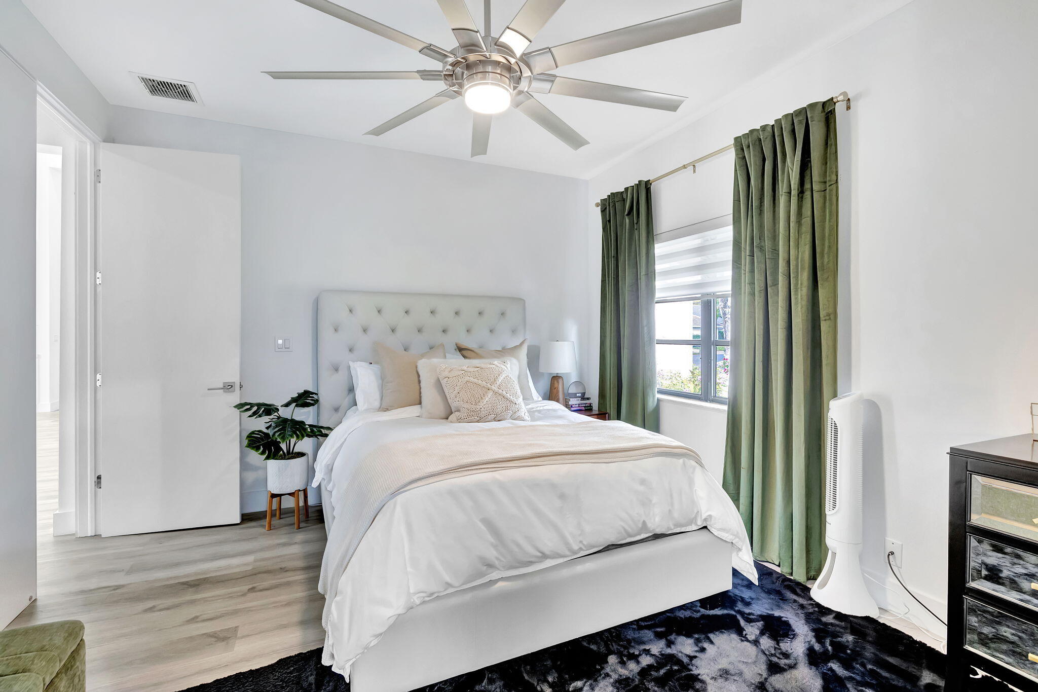 2298 NW 57th Street