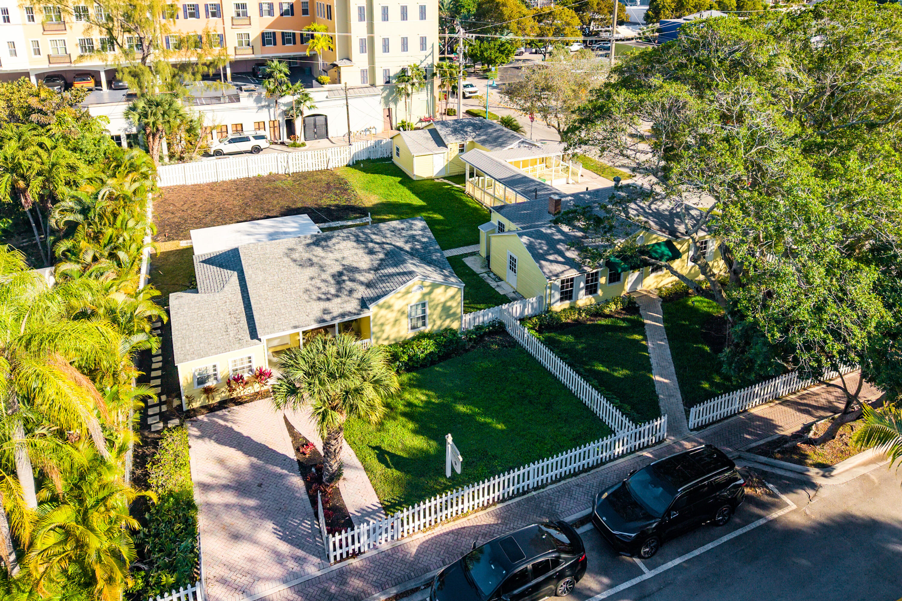 201 NE 1st Avenue