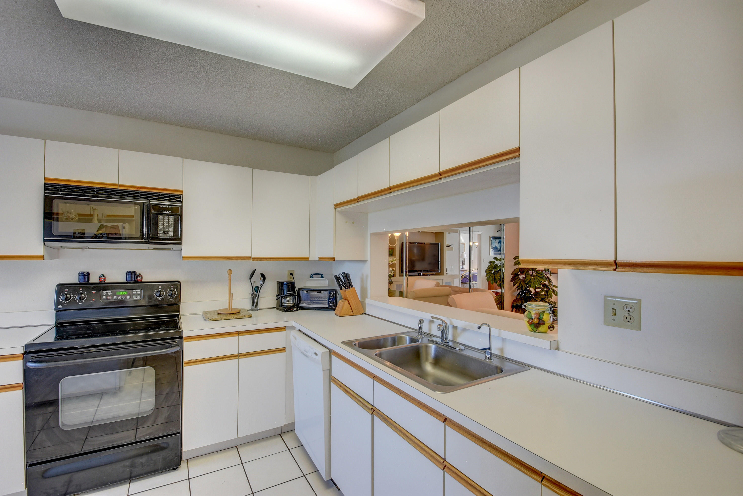 15461 Pembridge Drive 309