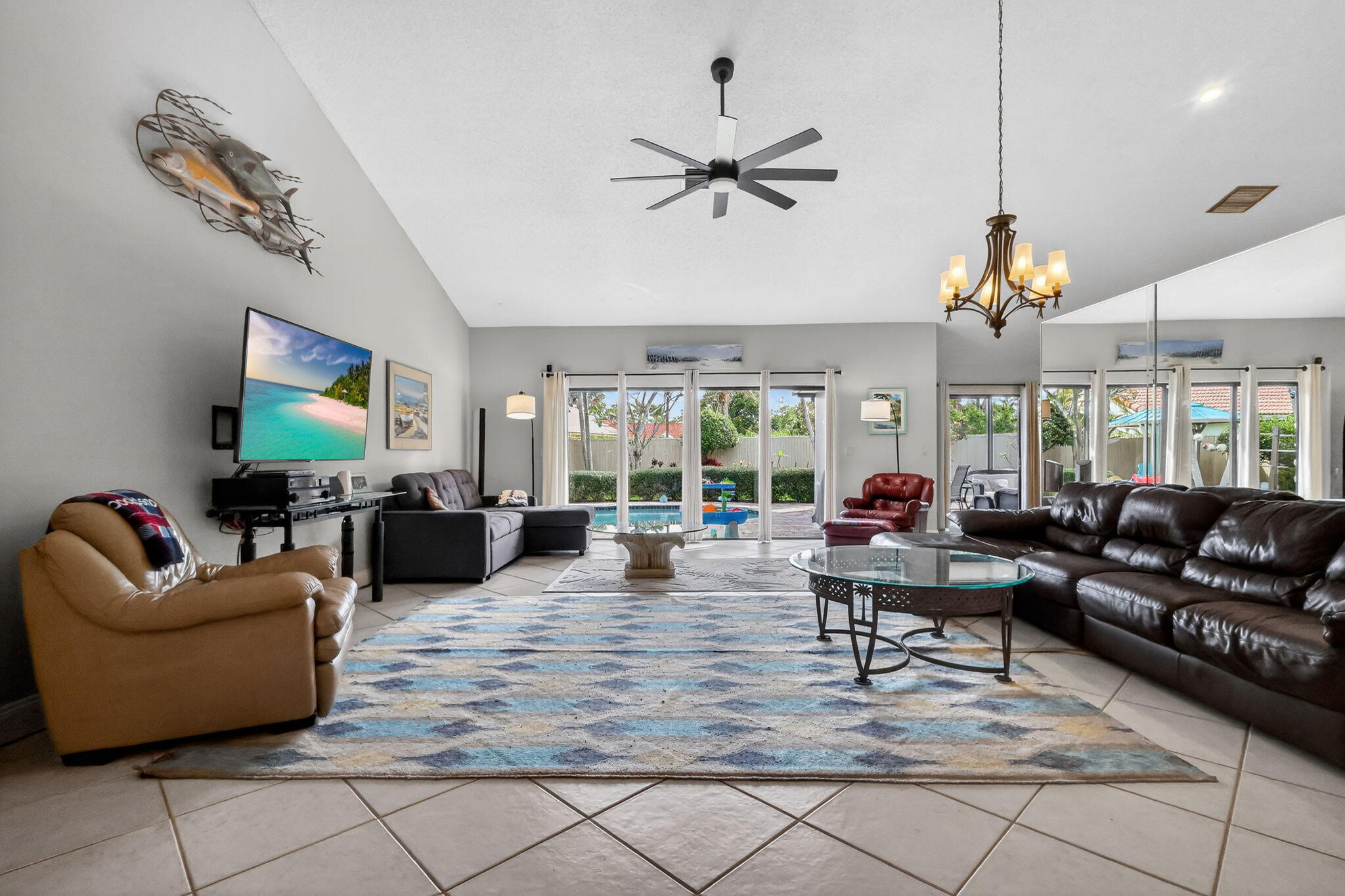 5875 Sun Pointe Circle