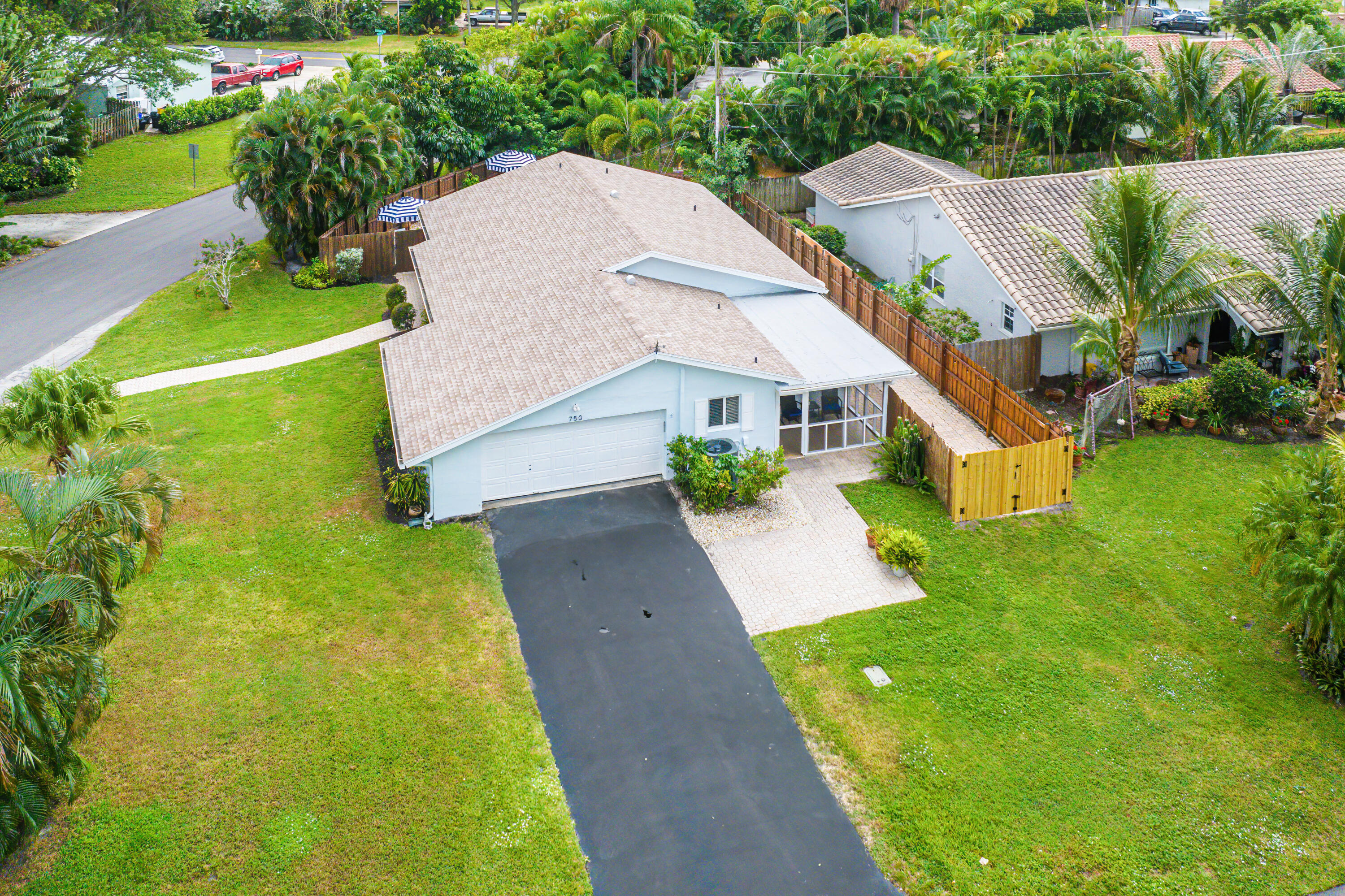 750 Heron Drive