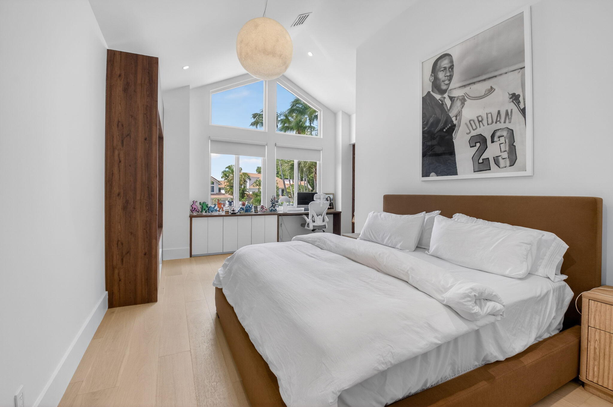 5846 NW 24th Avenue 202