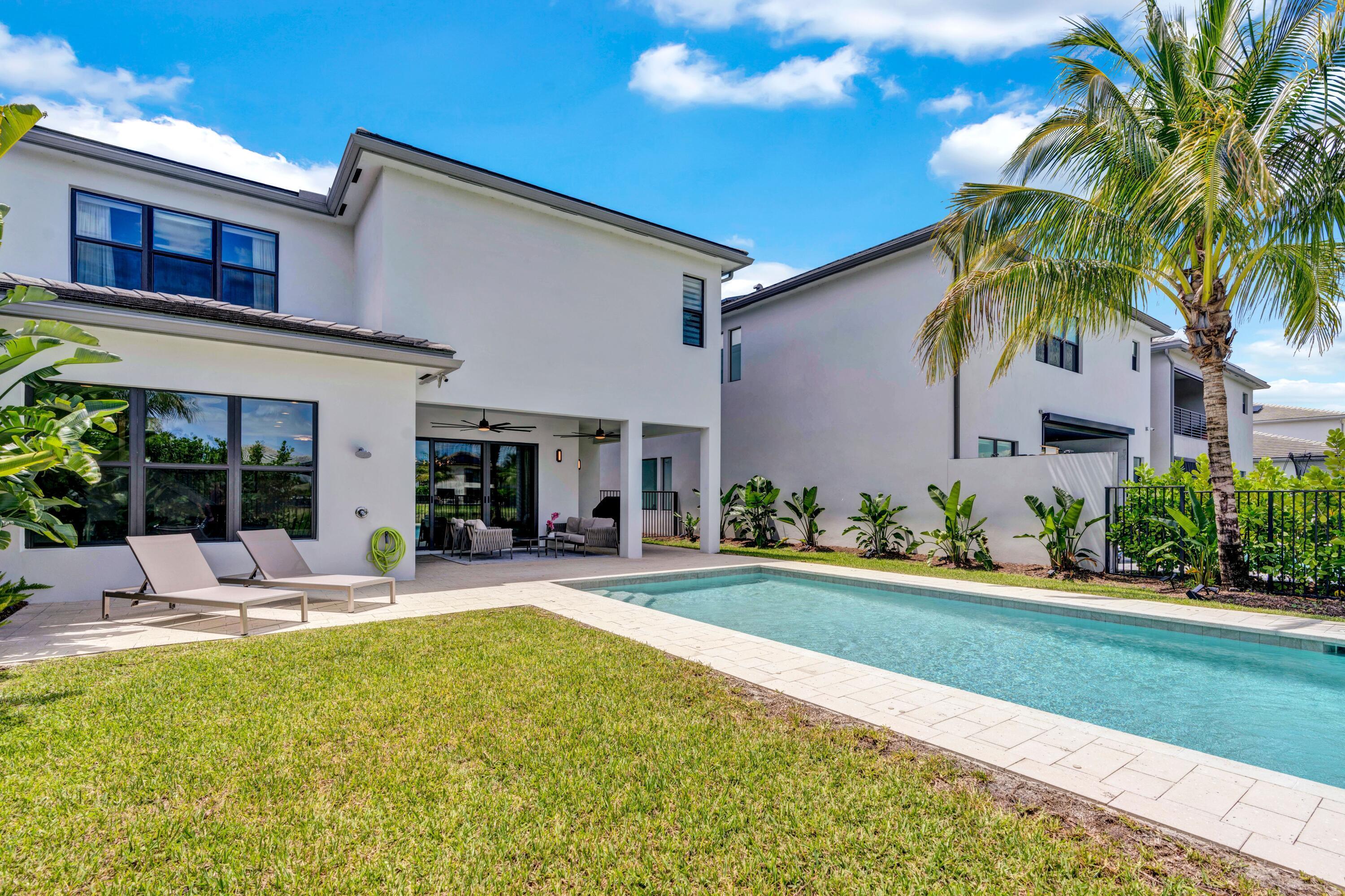8239 Oceanus Drive