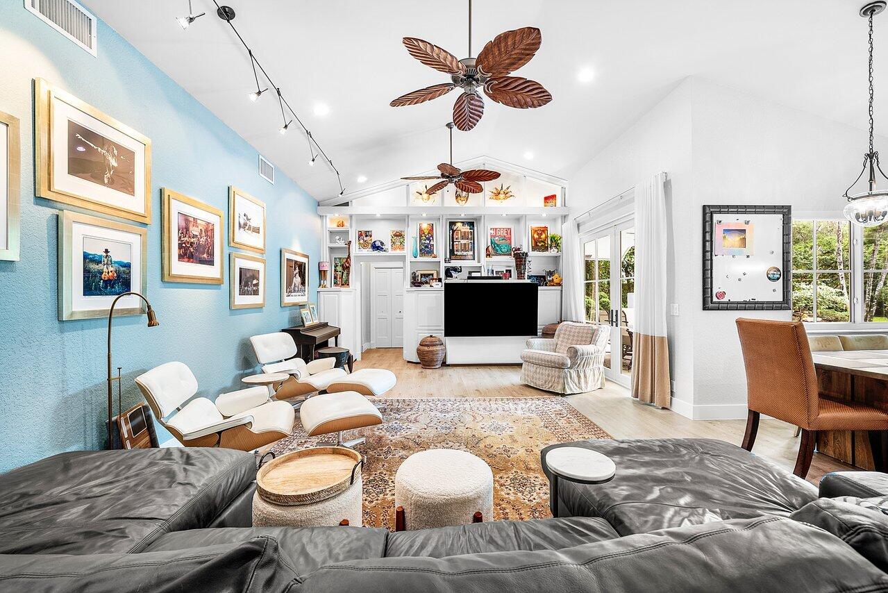 3010 Hampton Circle