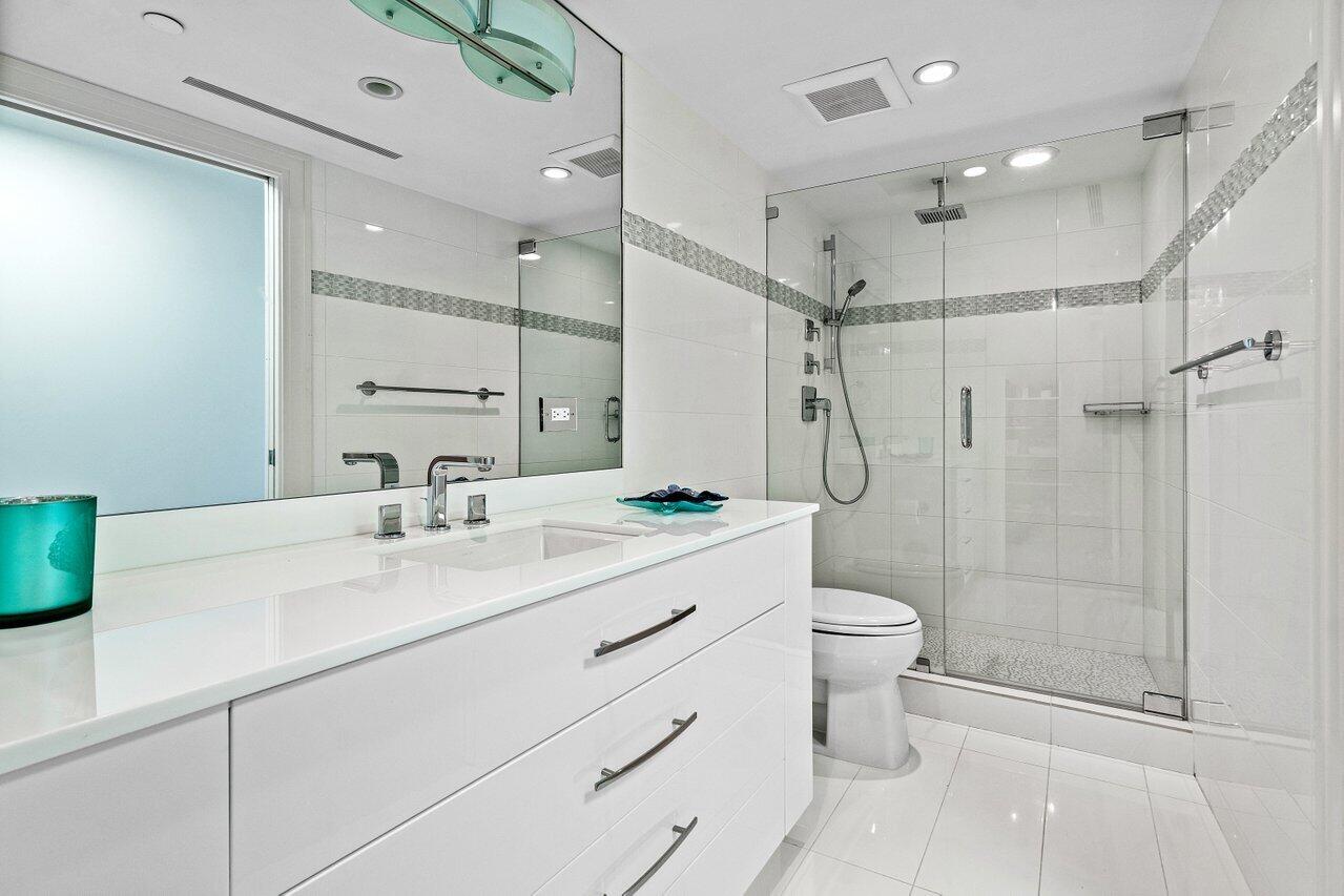 4545 N Ocean Boulevard 18d