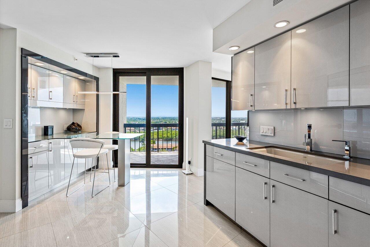 4545 N Ocean Boulevard 18d