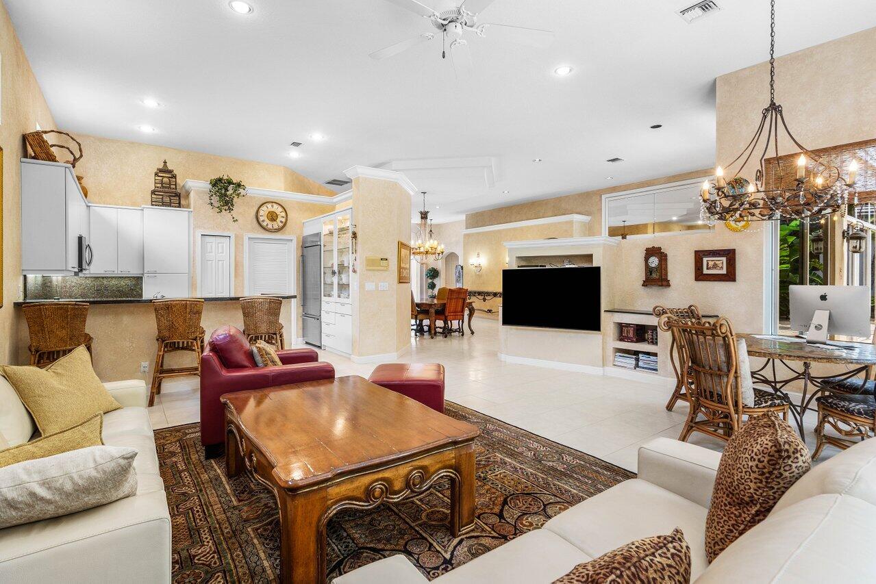 6263 NW 43rd Terrace