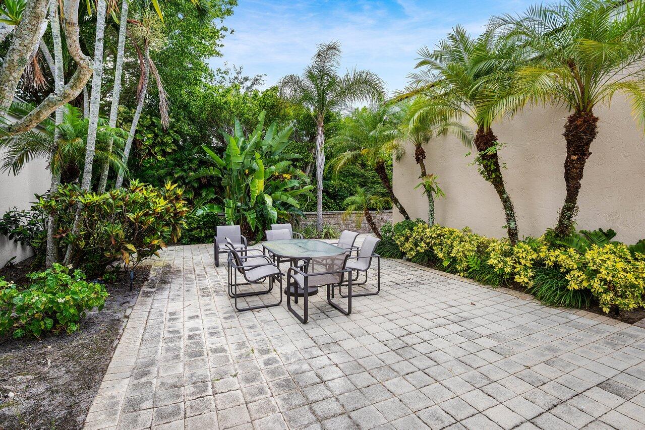 6263 NW 43rd Terrace