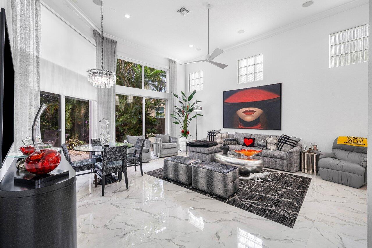 6517 Somerset Circle