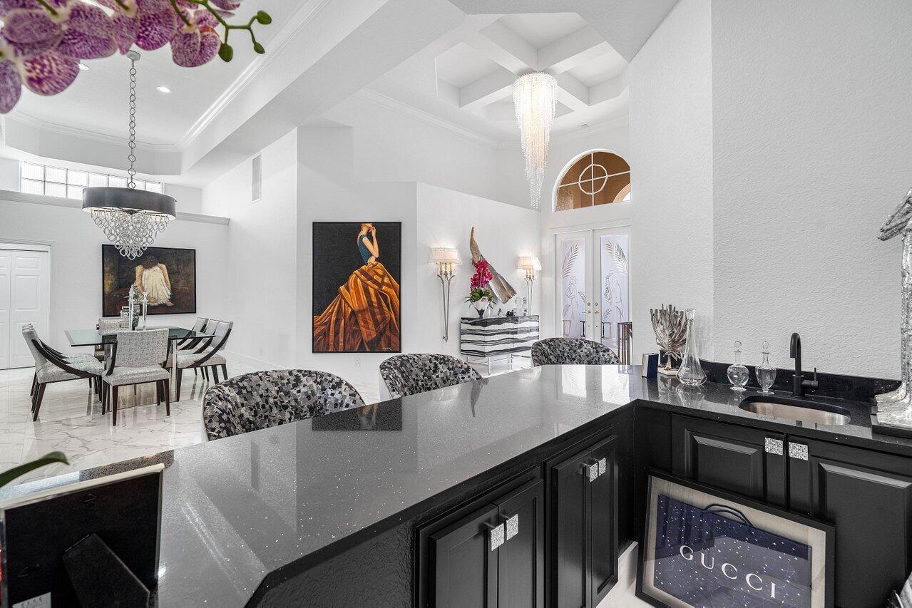 6517 Somerset Circle