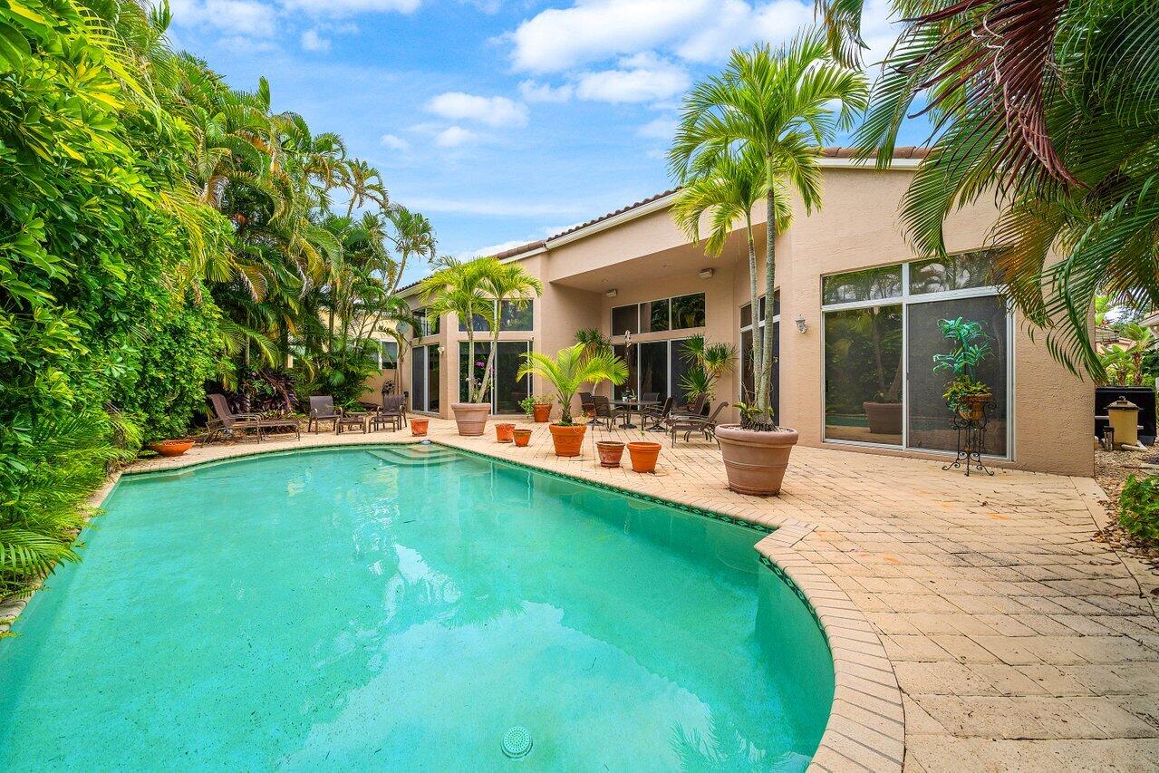 6517 Somerset Circle