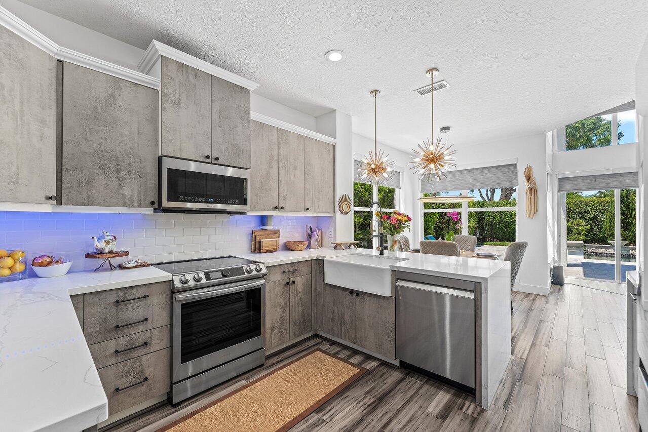 3395 NW 53rd Circle