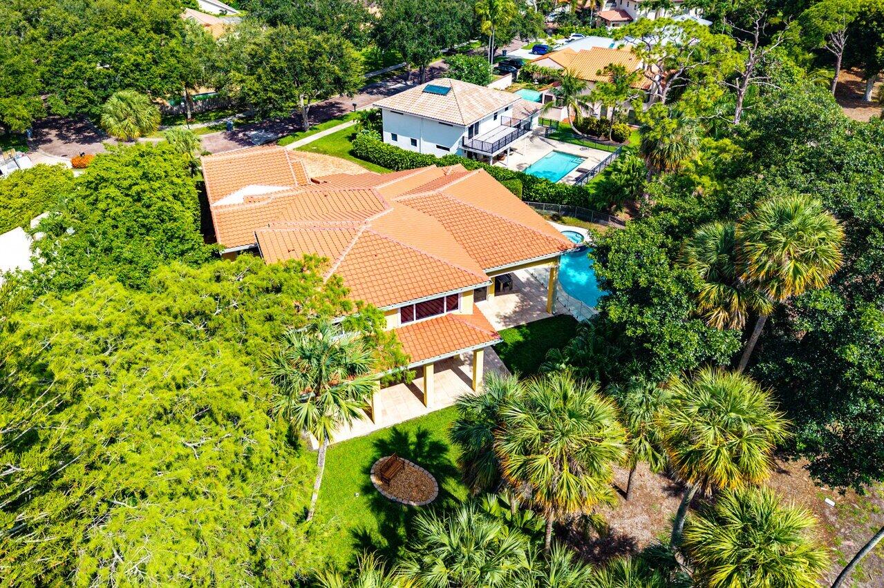 6541 Timber Lane