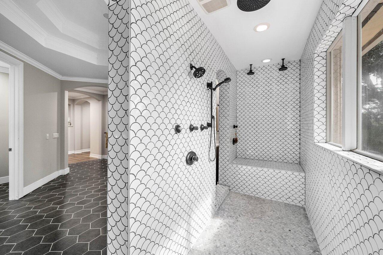 6541 Timber Lane