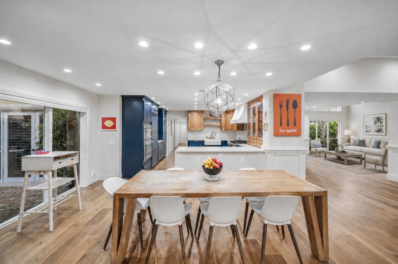 6541 Timber Lane