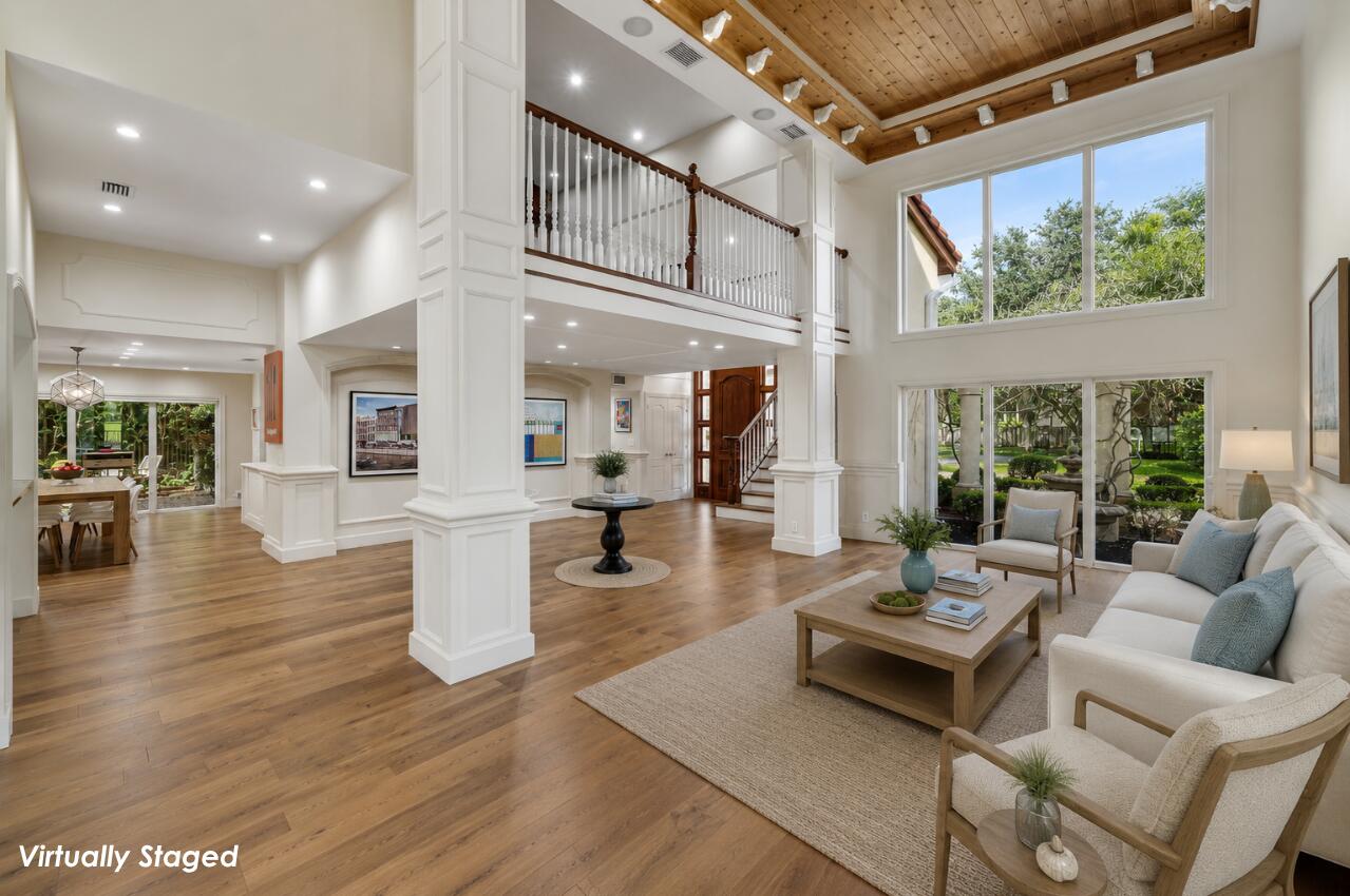 6541 Timber Lane