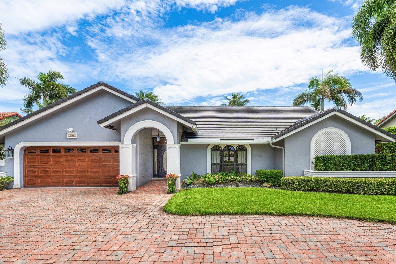 990 NW 8th Street