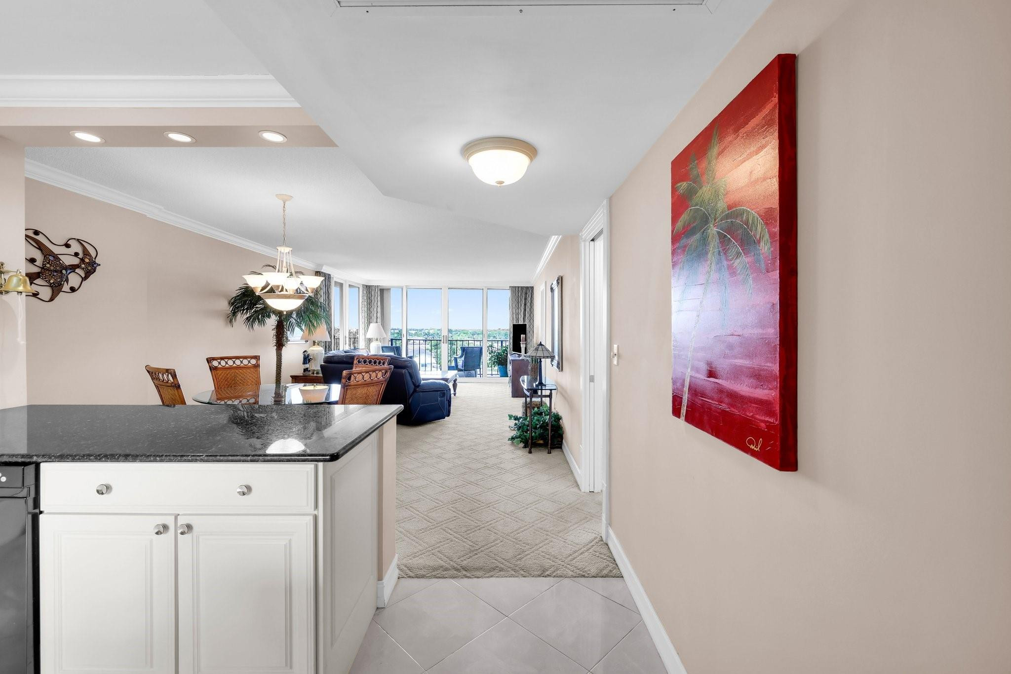 521 N Riverside Drive 601