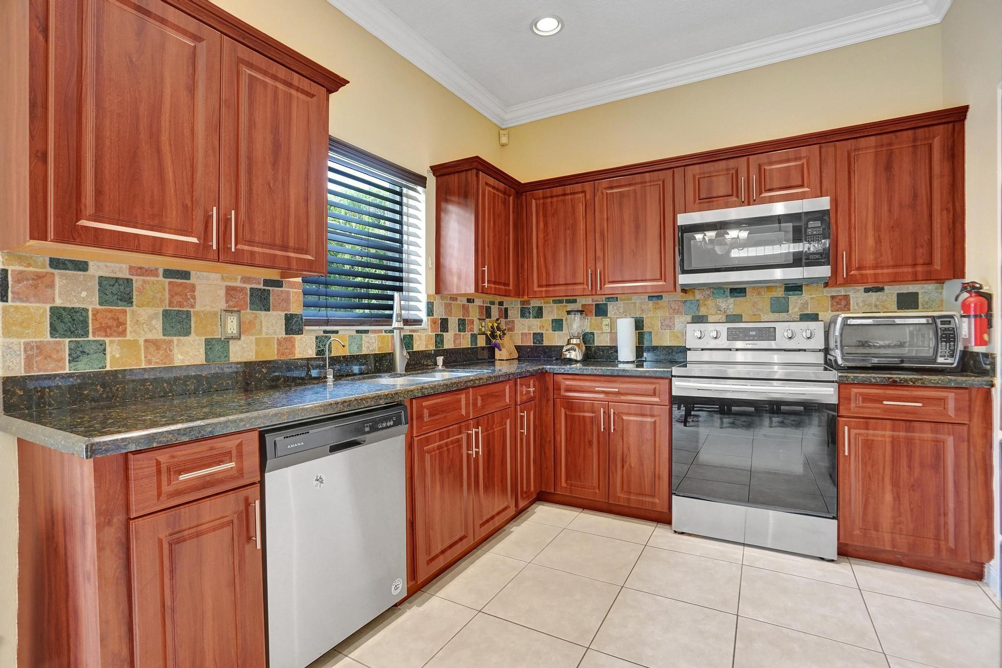 12627 NW 8th Court