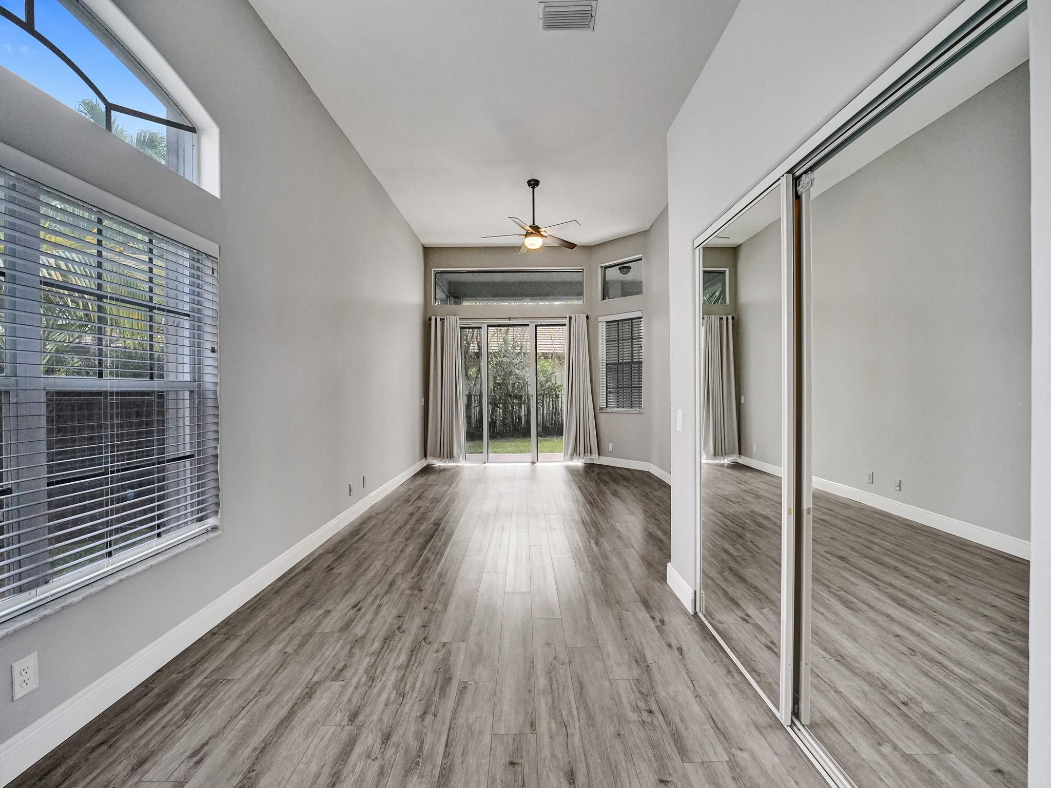 2587 Jardin Court