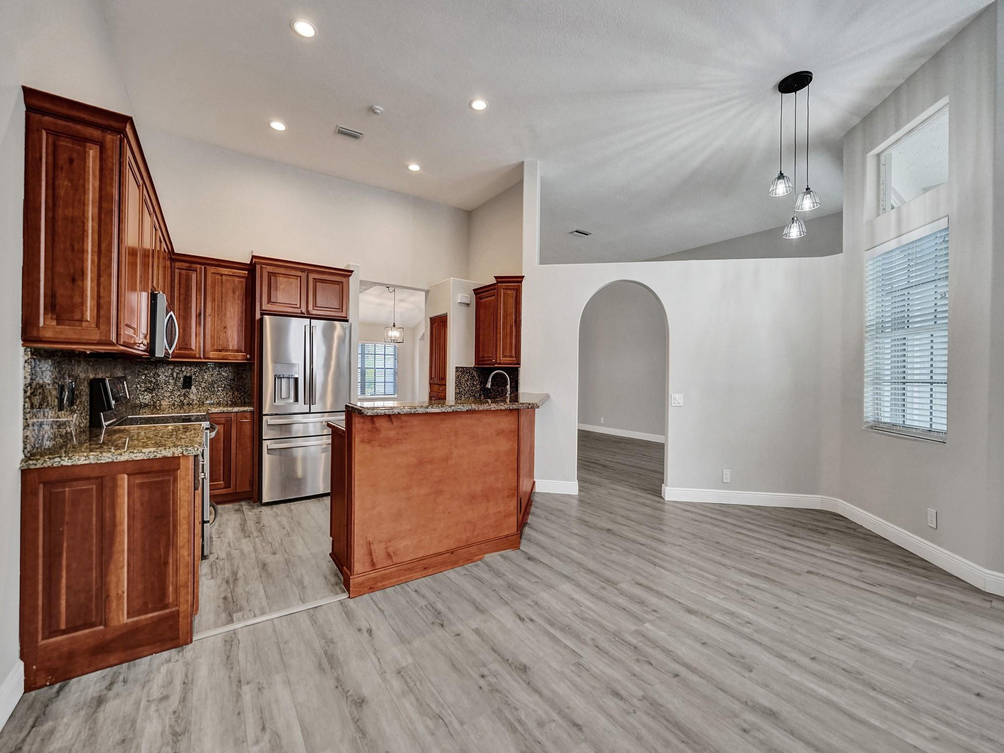 2587 Jardin Court
