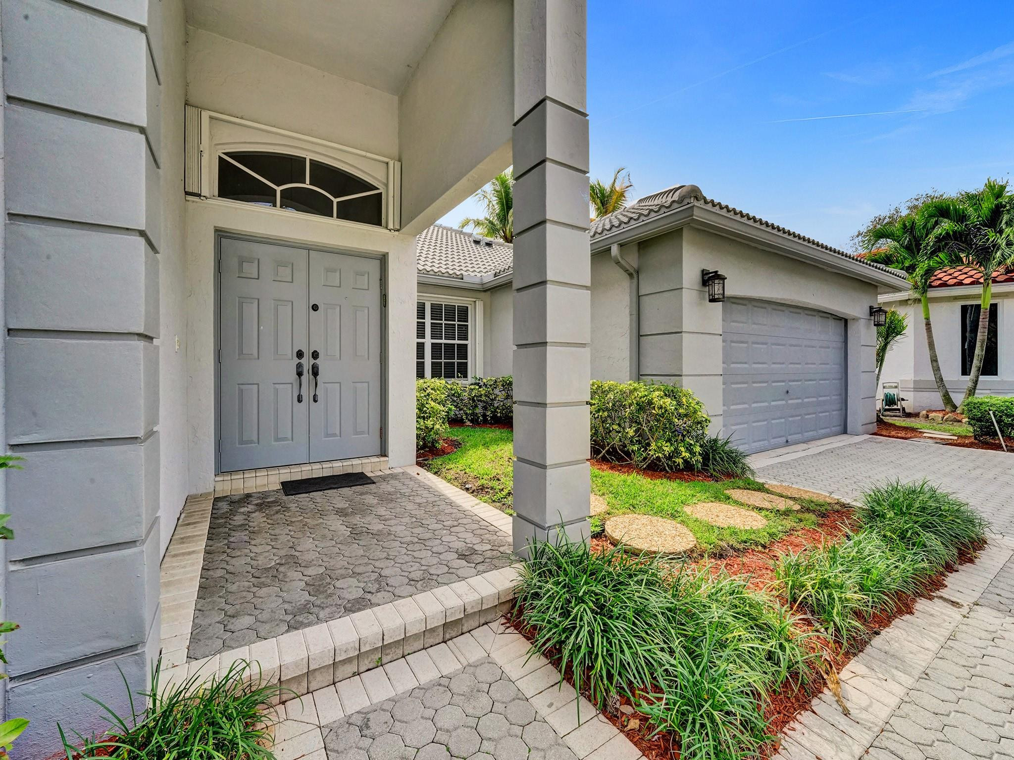 2587 Jardin Court