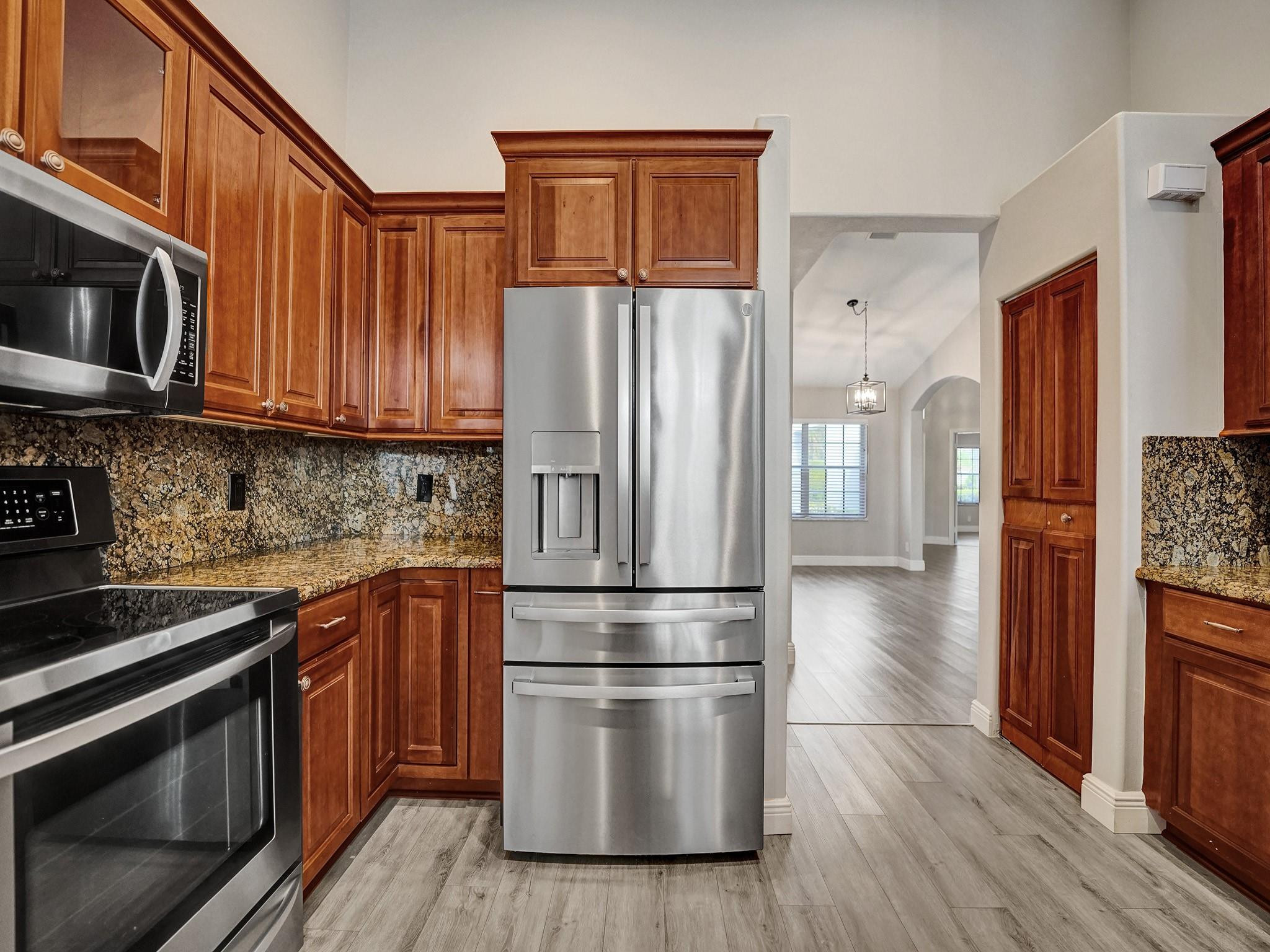 2587 Jardin Court
