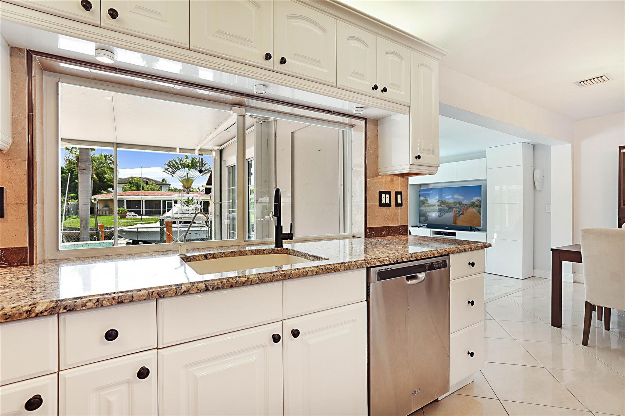 2360 NE 49th Street