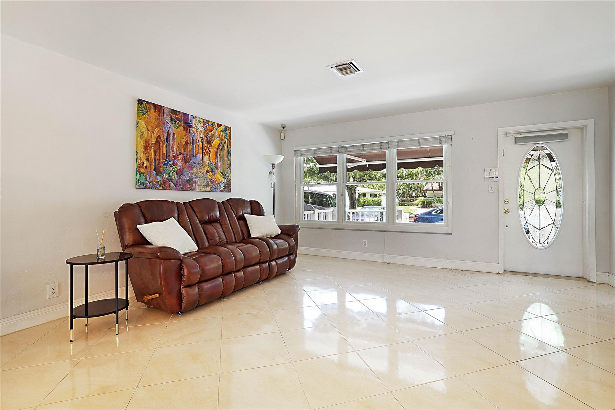 2360 NE 49th Street